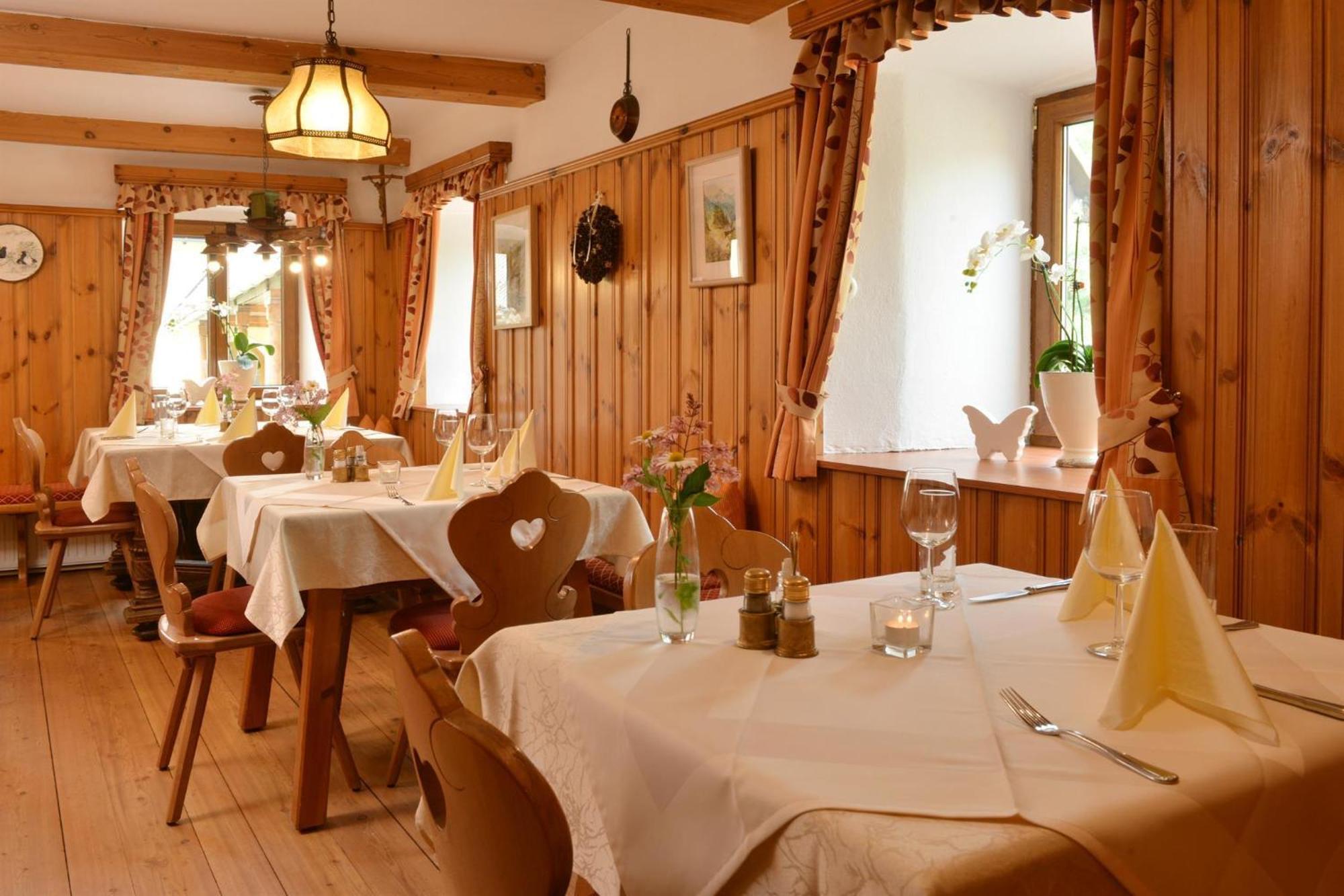 Landhotel Gressenbauer ヒンターシュトダー エクステリア 写真