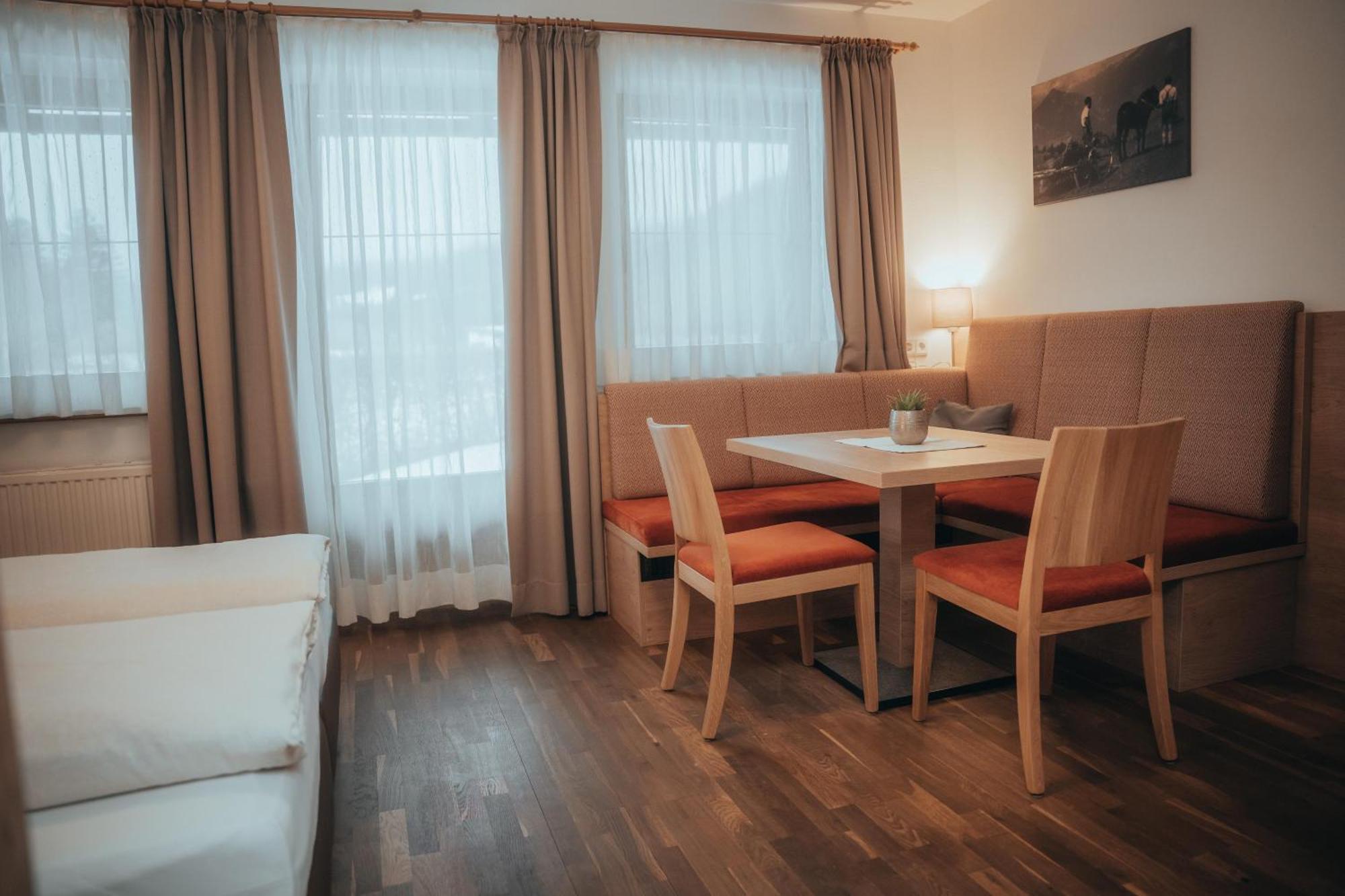 Landhotel Gressenbauer ヒンターシュトダー エクステリア 写真